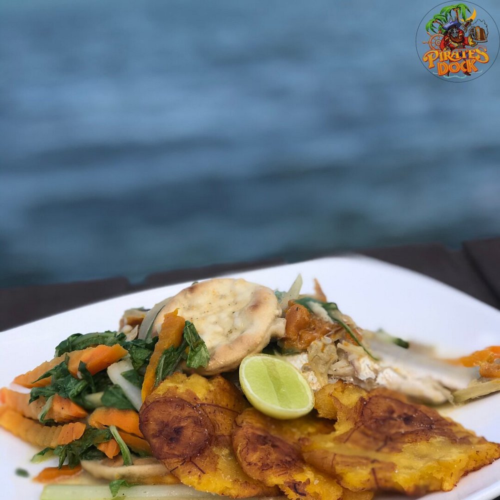 Fresh Caribbean fish platter
